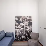 Piazza Delle Erbe Central Apartment